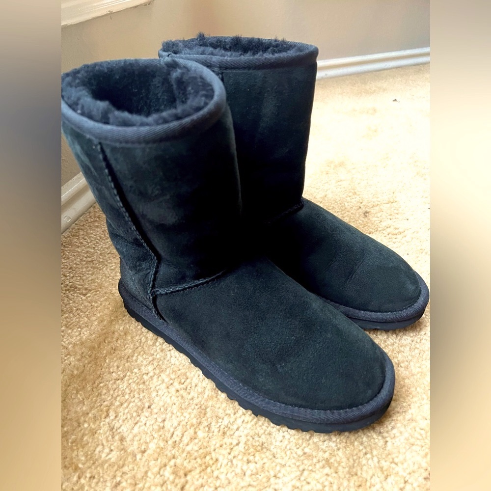 UGG classic short women